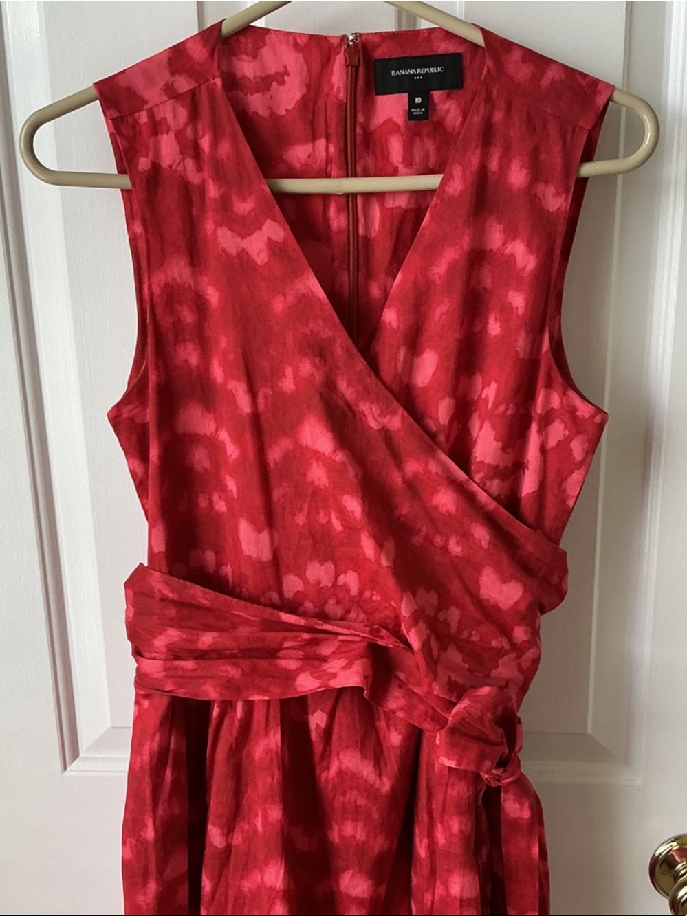 Banana Republic Red & Pink Ikat print Wrap Dress. Size 10